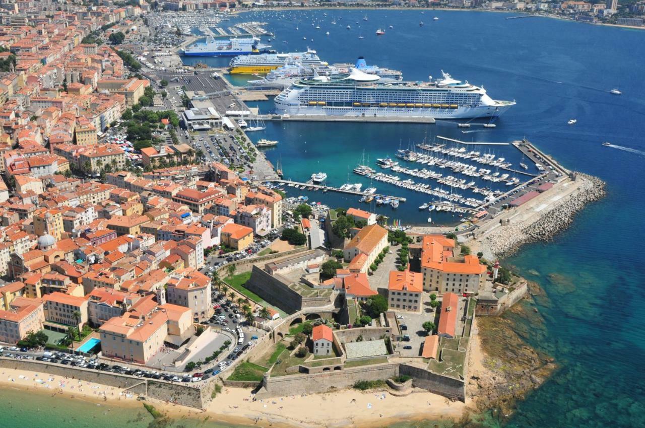 Ajaccio Centre F4 Climatiseアパートメント エクステリア 写真
